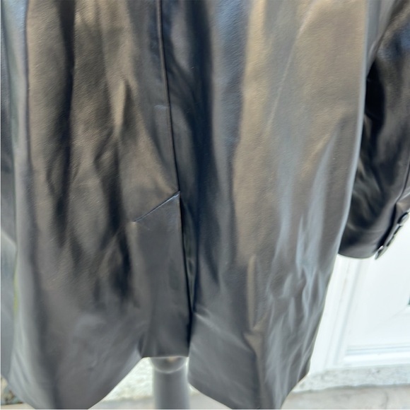 Good American Women's Black Faux Leather Blazer Jacket Size 4 - ( XL ) - Picture 11 of 14